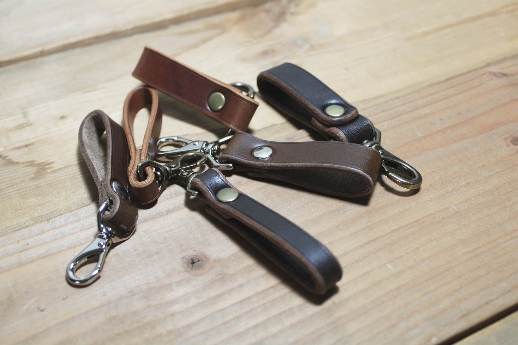 How To Make A Leather Belt Key Holder - Leathersmith Designs Inc.